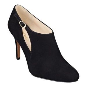 Nine West GEMEZA  Black Suede Ankle Heel 8M